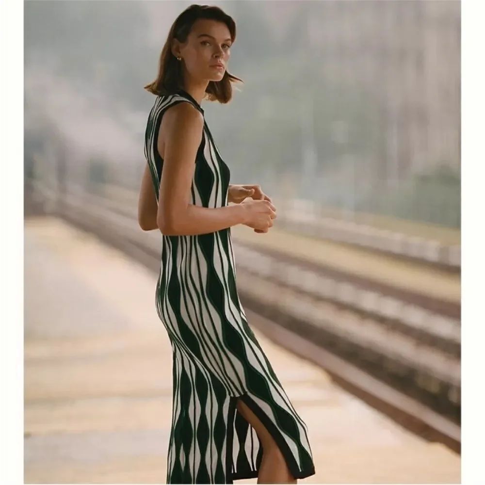Eva Franco Mod Print Crew Neck Sleeveless Pullover Midi Dress Black Green Size M